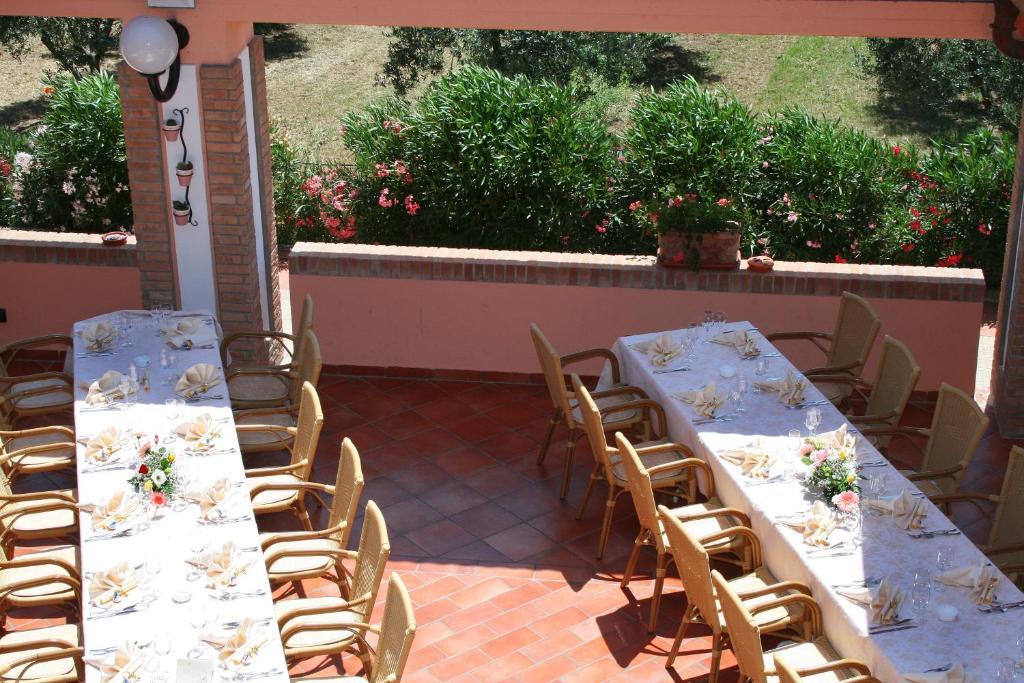 Agrihotel Elisabetta Collemezzano Εξωτερικό φωτογραφία