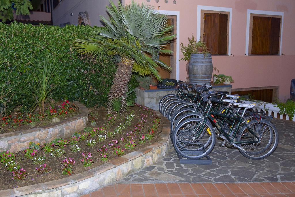 Agrihotel Elisabetta Collemezzano Εξωτερικό φωτογραφία