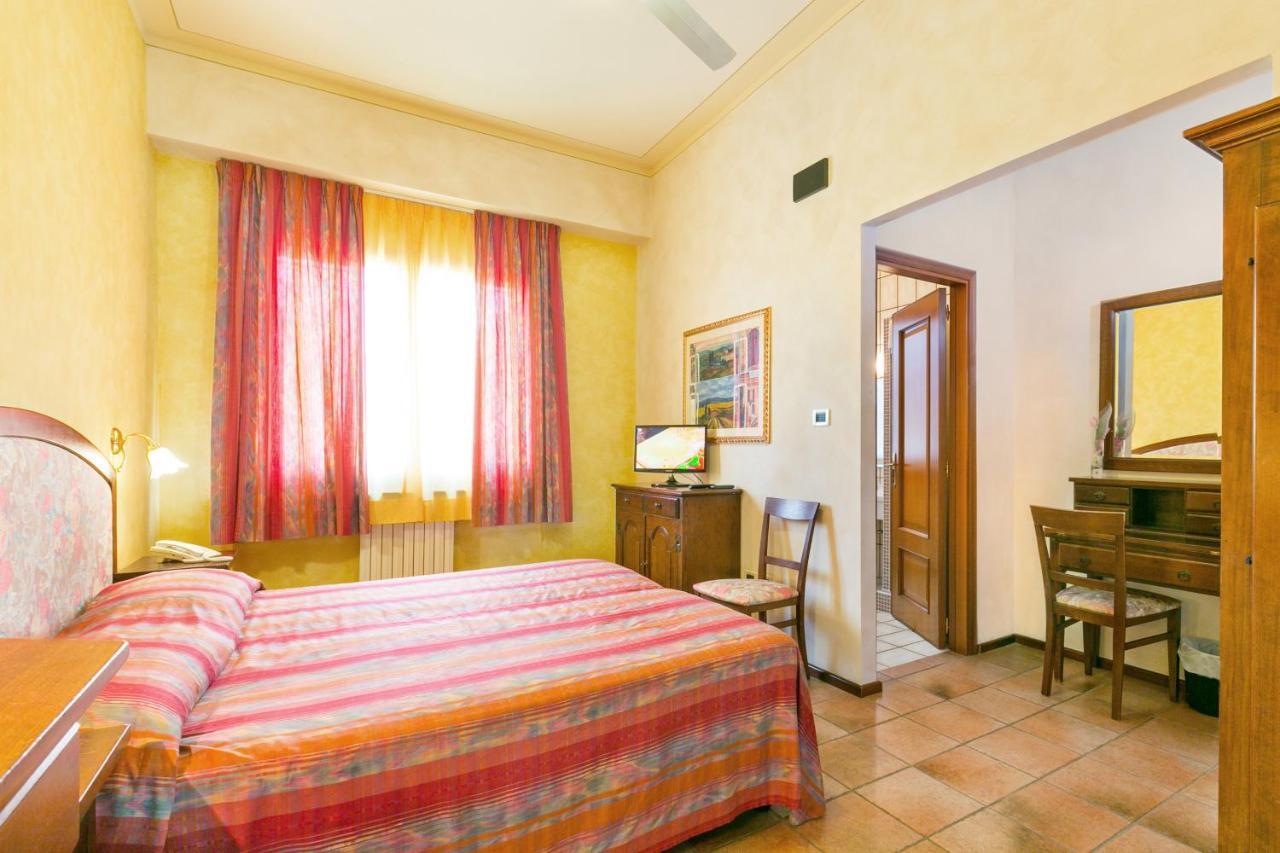Agrihotel Elisabetta Collemezzano Εξωτερικό φωτογραφία